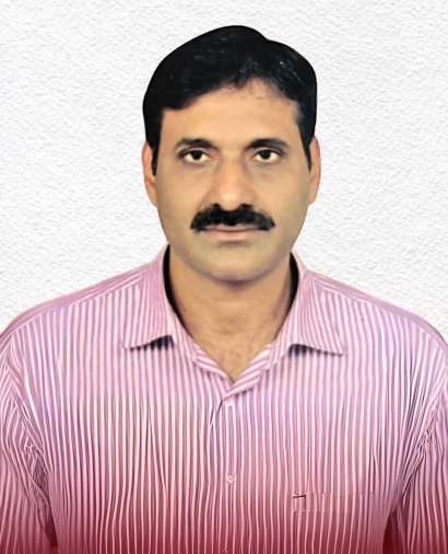 Dr. Majid Younas
