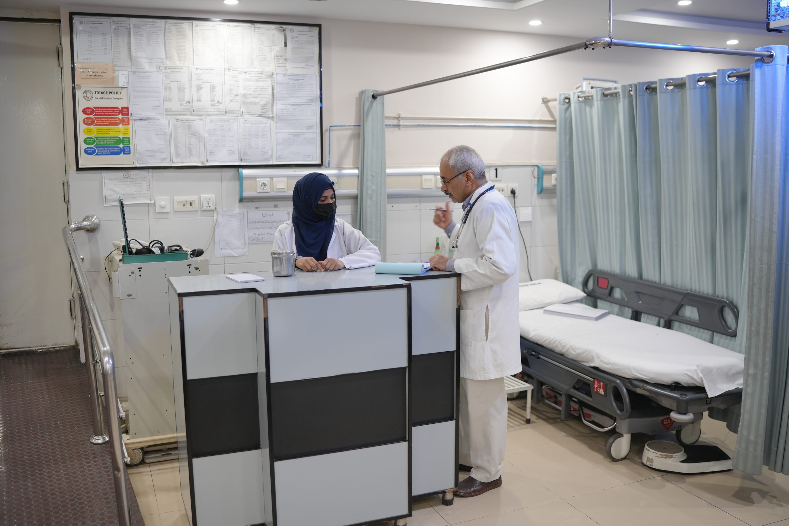 Experienced Specialist Doctors at Gondal Medical Complex