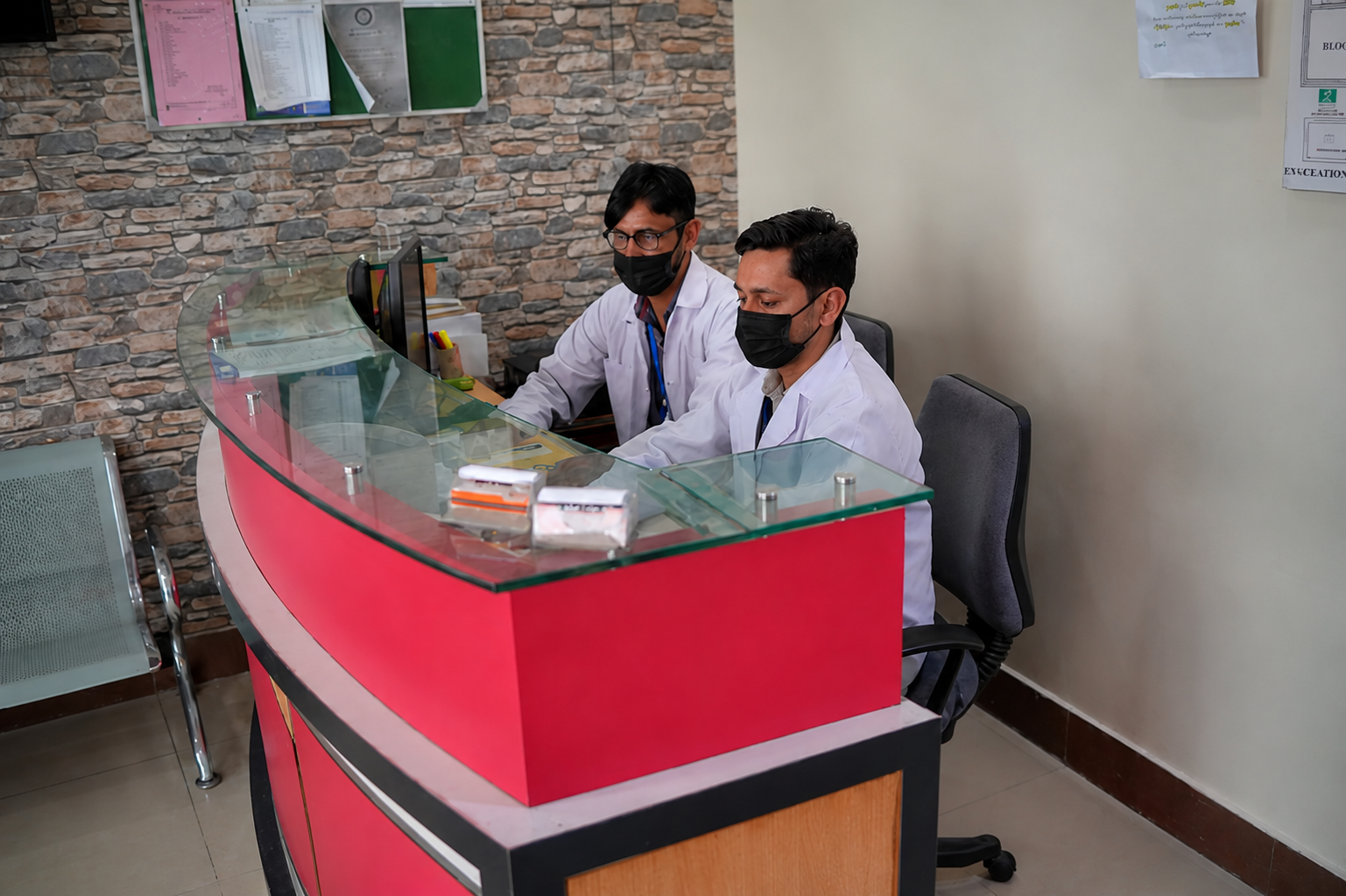 Medical Advice and Patient Support at Gondal Medical Complex